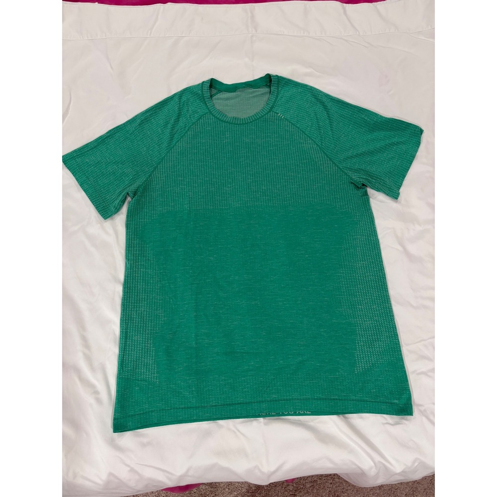Lululemon Men's Metal Vent Tech Short Sleeve Shirt Kohlrabi Green Kelly Green XL